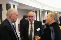 Lee Hamilton talking to Nicolae Ratiu and Pamela Ratiu prior to the Lecture