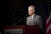 Zbigniew Brzezinski, former National Security Adviser to U.S. President Jimmy Carter, introduces Adam Michnik, the Lecture's speaker and winner of the Ion Ratiu Democracy Award