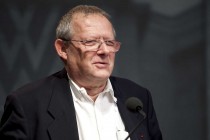 Adam Michnik speaking about Democracy, its traps and question marks