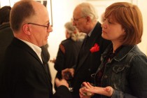 A member of the audience in conversation with Andreea Valean