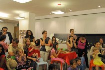 The audience watching the master at work